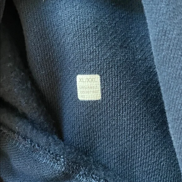 Funnel neck lululemon scuba long - Picture 3 of 3